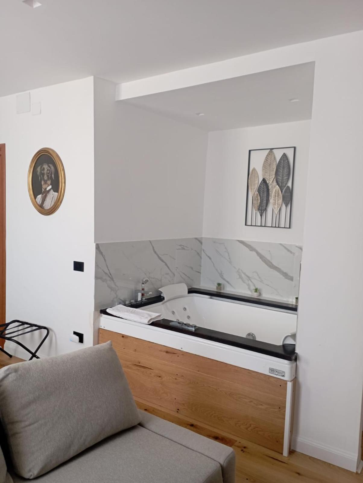 President Plaza Vip Suite Spa By Babylon Stay Neapol Exteriér fotografie