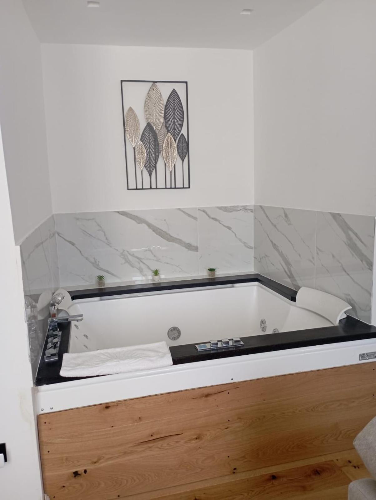 President Plaza Vip Suite Spa By Babylon Stay Neapol Exteriér fotografie