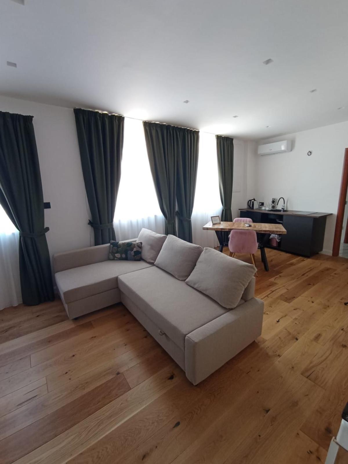 President Plaza Vip Suite Spa By Babylon Stay Neapol Exteriér fotografie